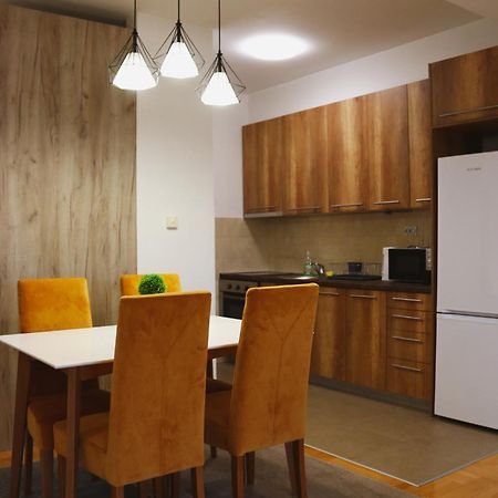S Apartment Skopje Ngoại thất bức ảnh