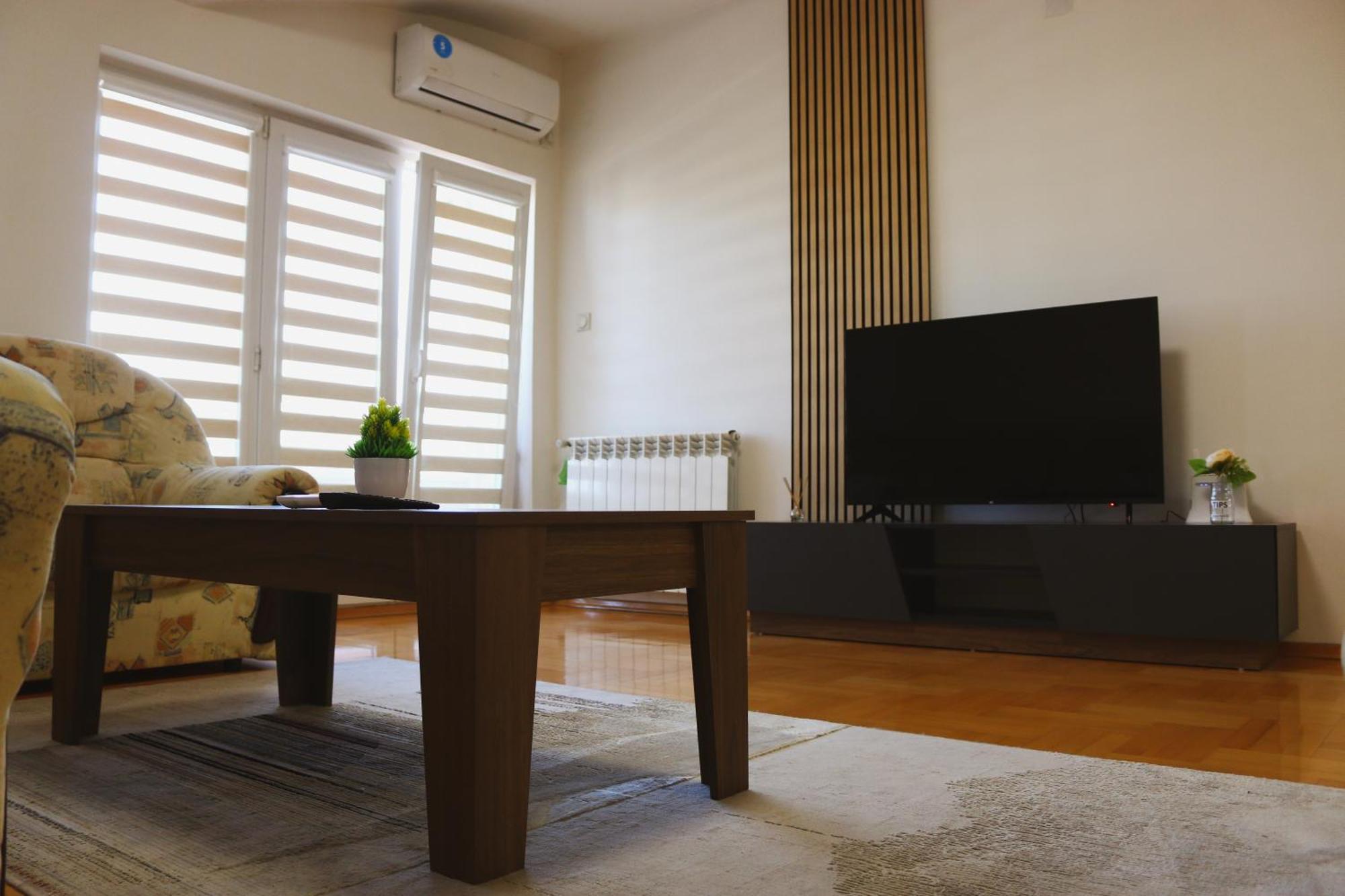 S Apartment Skopje Ngoại thất bức ảnh