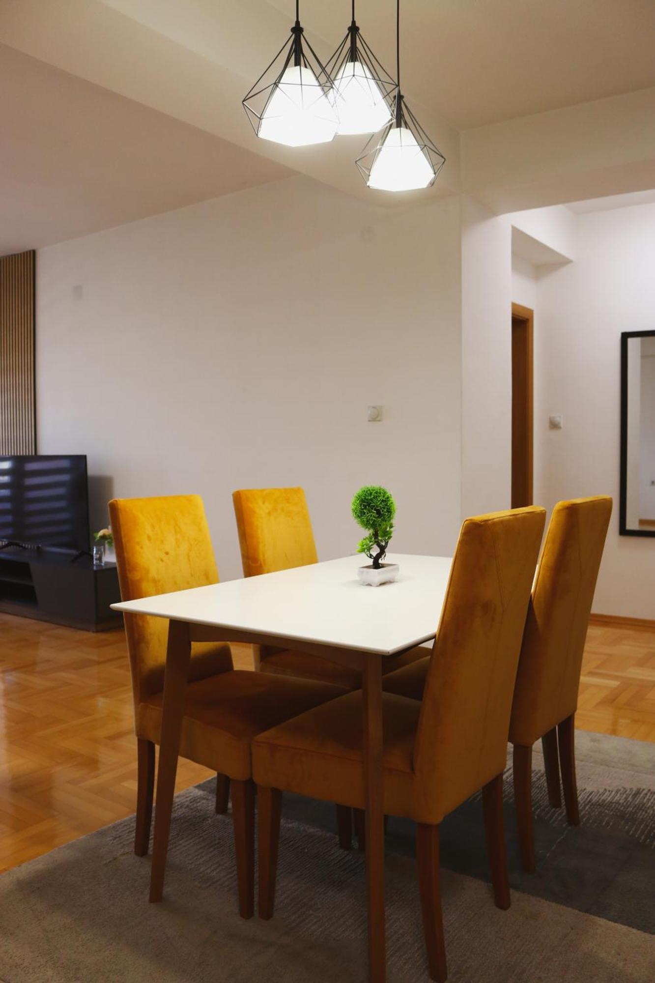 S Apartment Skopje Ngoại thất bức ảnh